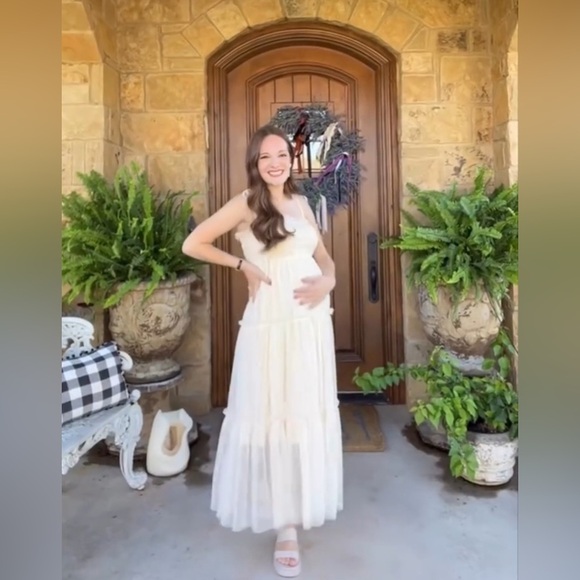 Pinkblush smocked top tulle midi dress nwot - Picture 5 of 6